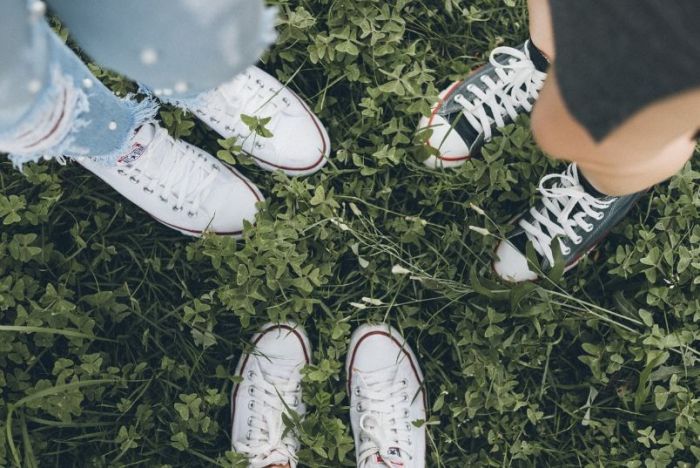 De hipste sneakers voor dames in 2025