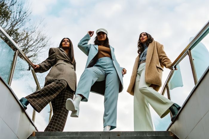 Welke schoenen draag je onder een pantalon?